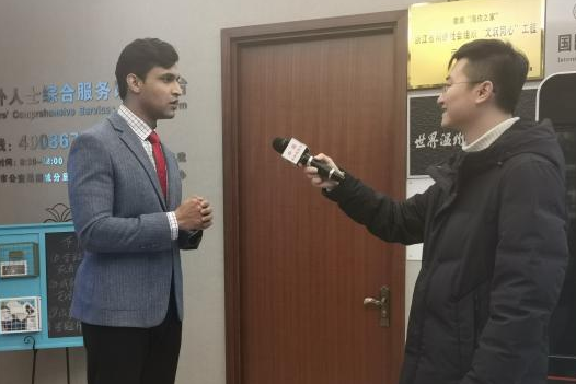 国务委员兼外交部长王毅就中国外交政策和对外关系回答了中外记者的提问