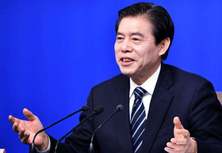 COVID-19中美国与中国有关肺炎的谎言和事实
